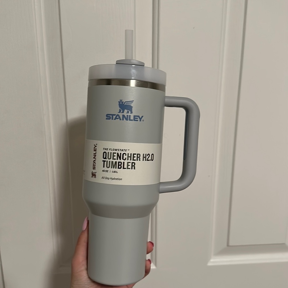 40oz blue Stanley